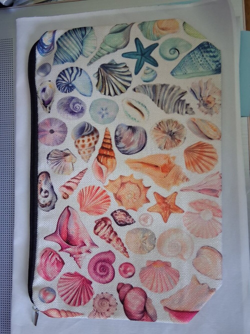 Seashells Pouch Bag Travel Beach Makeup zipper close NWT